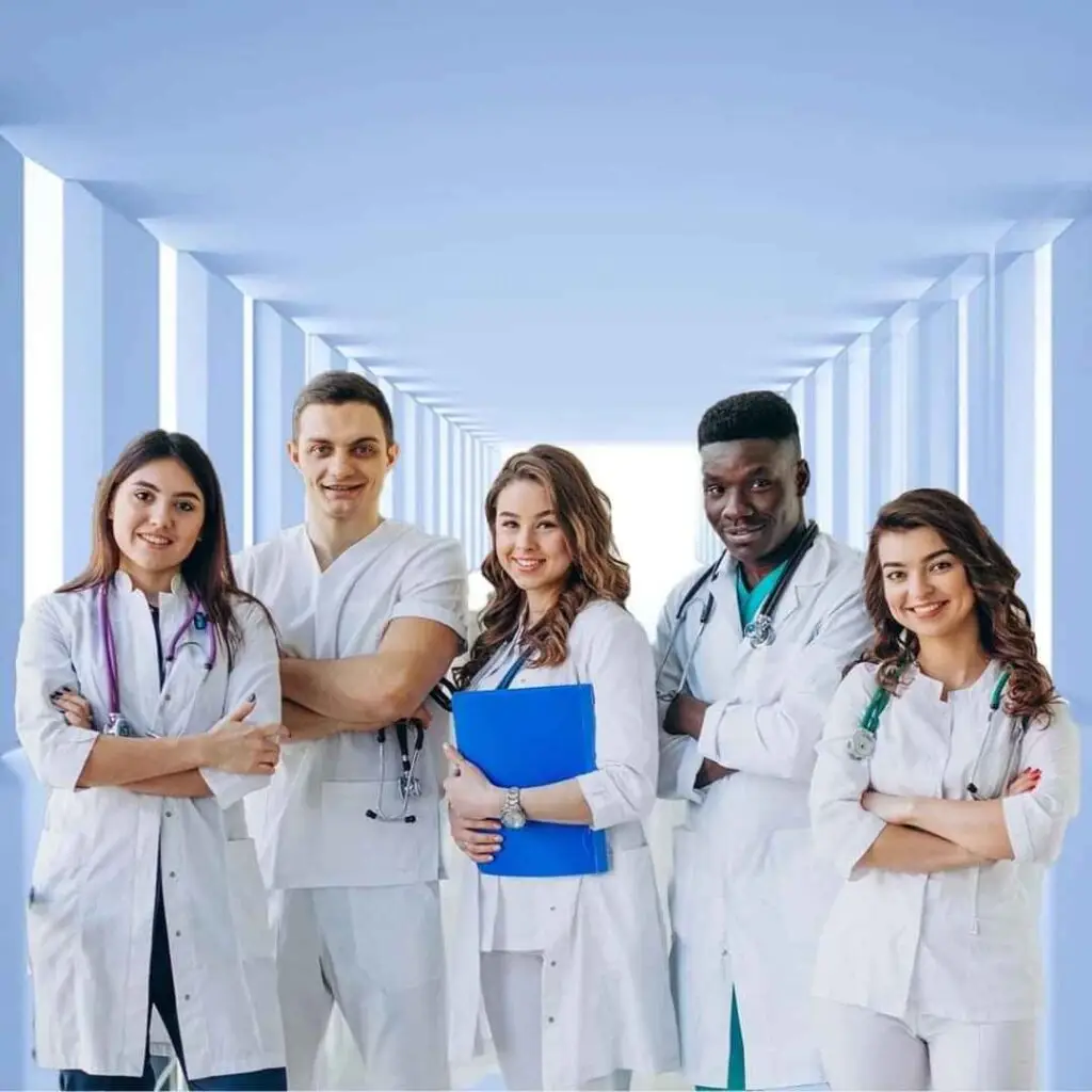 Medilife Home care clinic in Dubai with a team of doctors