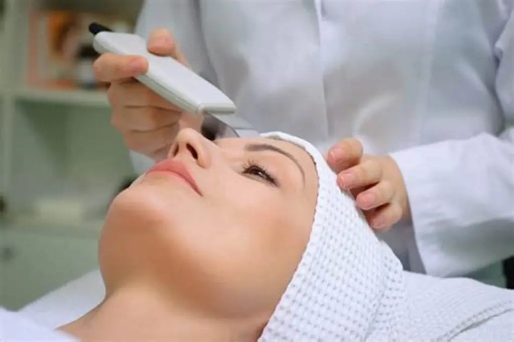 Hydra facial home service dubai