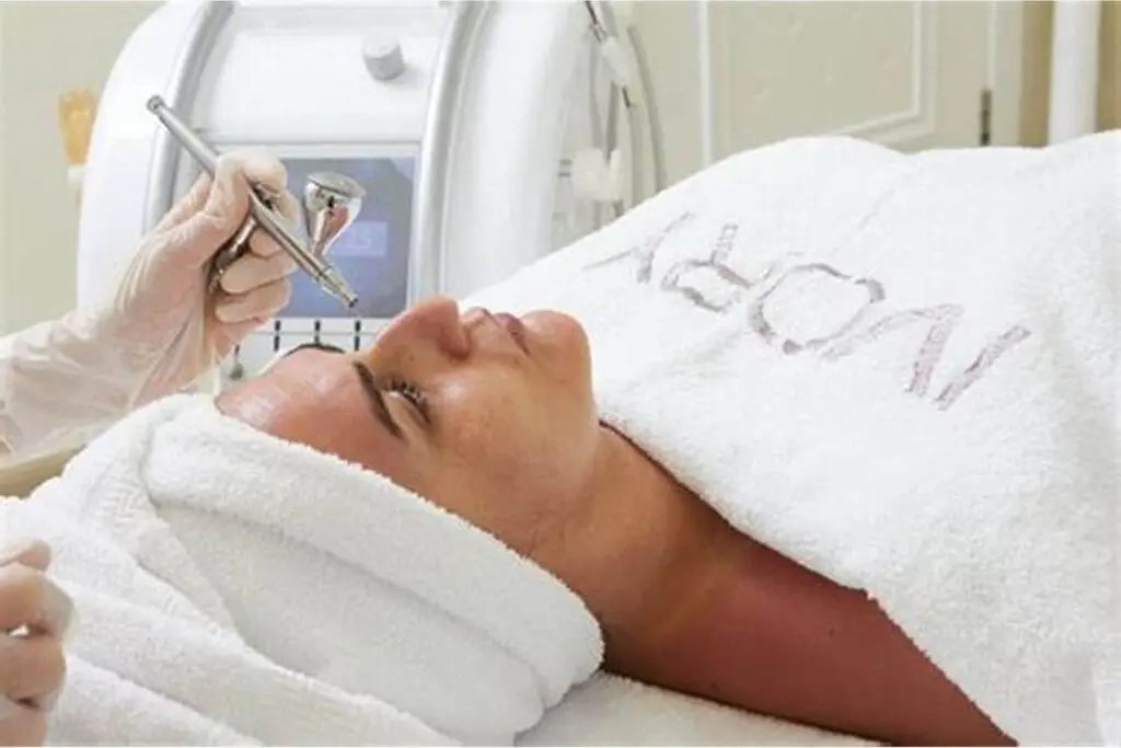 Hydrafacial Dubai home servise 24/7